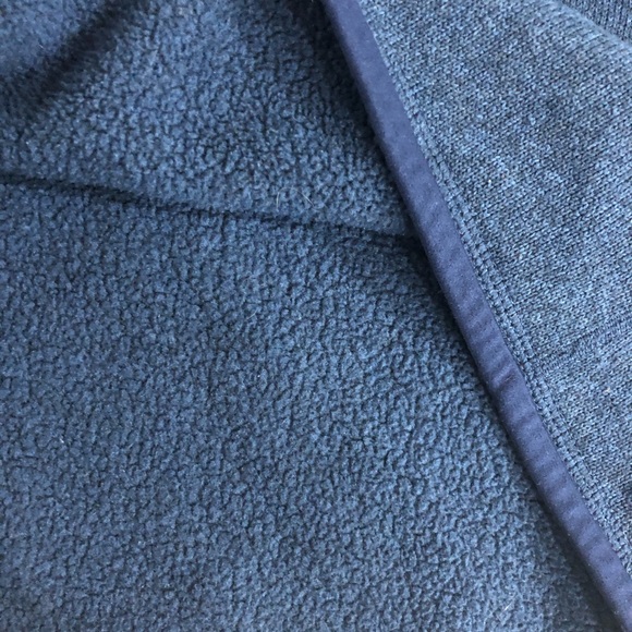 Blue Men’s Patagonia pullover - Picture 3 of 5